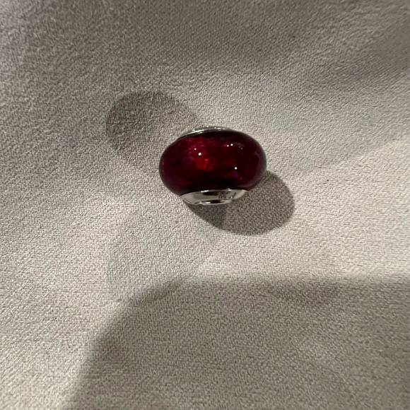 Kay Charmed Memories Red Murano Sterling Silver 925 Bead - Picture 3 of 4